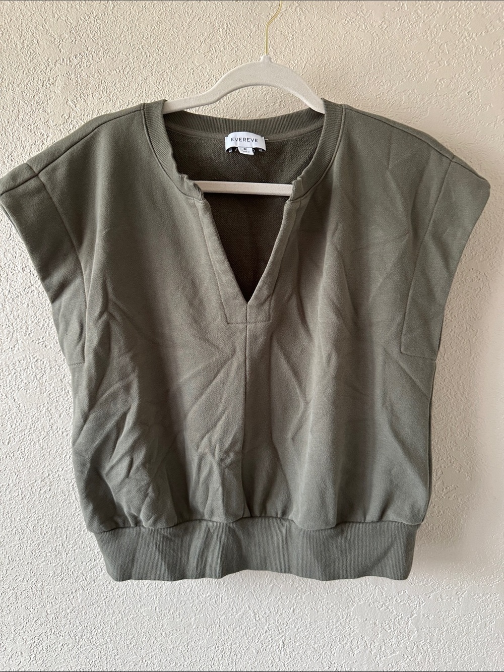 Evereve Olive Green Notch-Neck Short Sleeve Sweatshirt